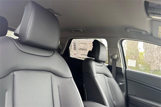 new 2025 Kia Sportage Hybrid car, priced at $34,370