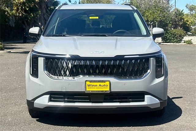 new 2026 Kia Carnival Hybrid car, priced at $45,385