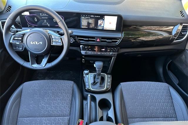 new 2026 Kia Seltos car, priced at $28,990