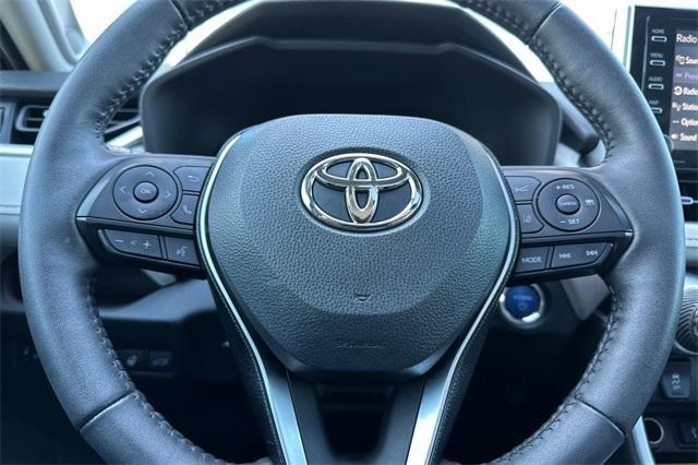 used 2021 Toyota RAV4 Hybrid car, priced at $29,914