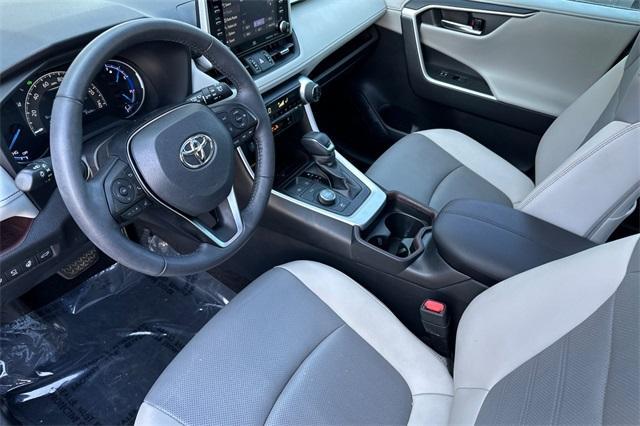 used 2021 Toyota RAV4 Hybrid car, priced at $29,914