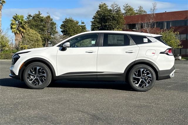 new 2025 Kia Sportage car, priced at $31,455