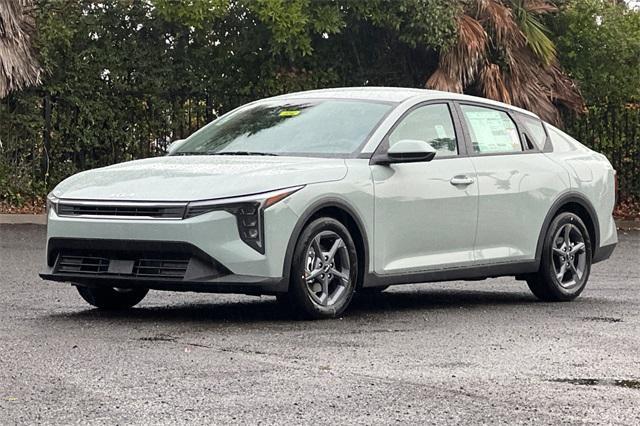 new 2025 Kia K4 car, priced at $24,185