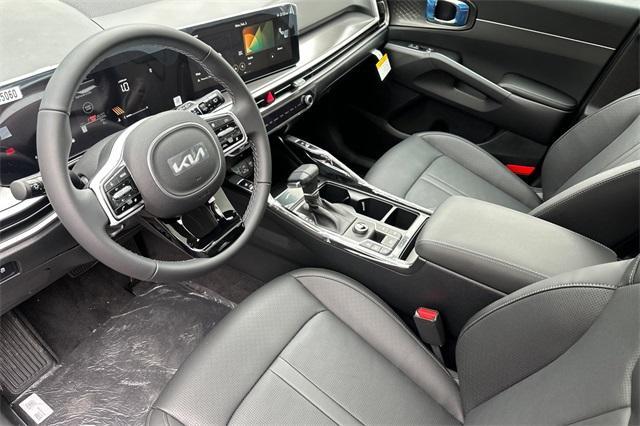 new 2025 Kia Sorento car, priced at $38,325