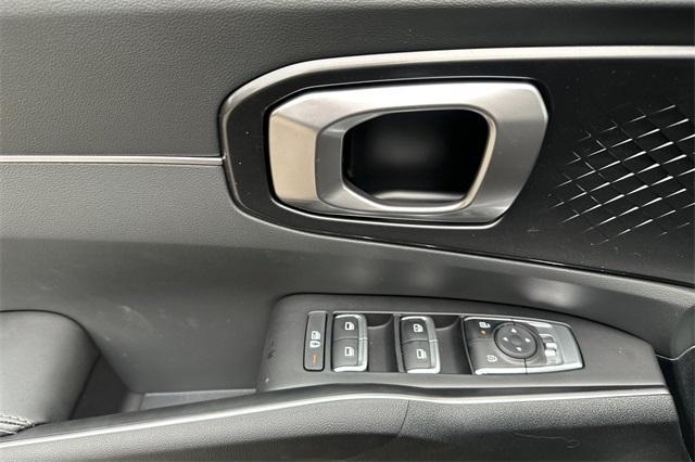 new 2025 Kia Sorento car, priced at $38,325