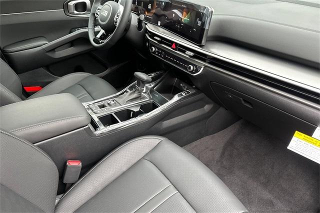 new 2025 Kia Sorento car, priced at $38,325