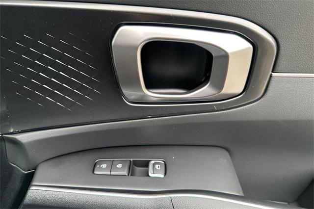 new 2025 Kia Sorento car, priced at $38,325
