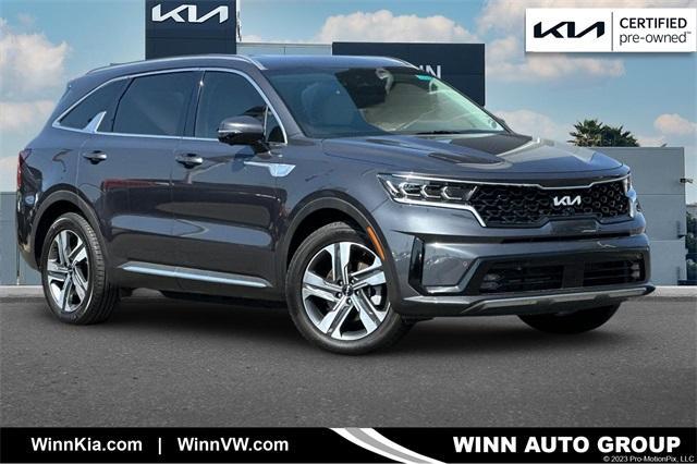 used 2023 Kia Sorento Hybrid car, priced at $33,210