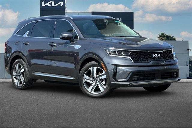 used 2023 Kia Sorento Hybrid car, priced at $33,210