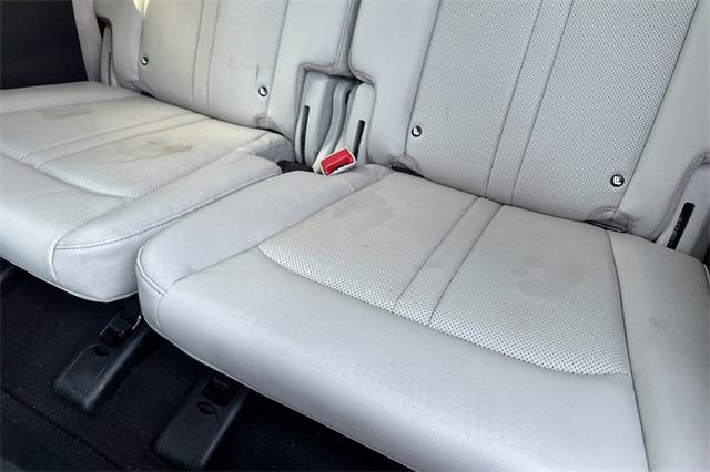used 2023 Kia Sorento Hybrid car, priced at $33,210
