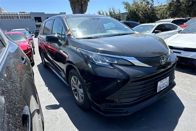 used 2021 Toyota Sienna car, priced at $29,661