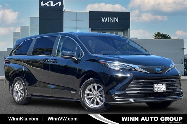 used 2021 Toyota Sienna car, priced at $29,661