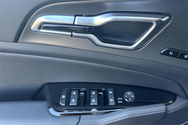 new 2025 Kia Sportage Hybrid car, priced at $39,955