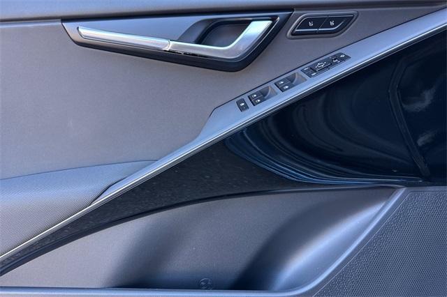 new 2025 Kia Niro Plug-In Hybrid car, priced at $42,460