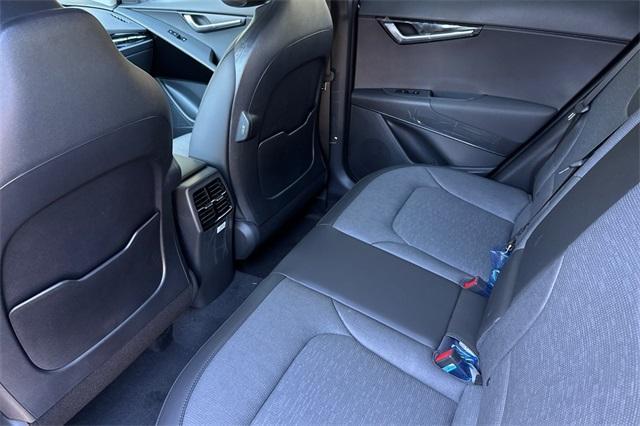 new 2025 Kia Niro Plug-In Hybrid car, priced at $42,460