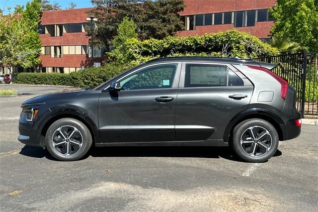 new 2025 Kia Niro car, priced at $34,560