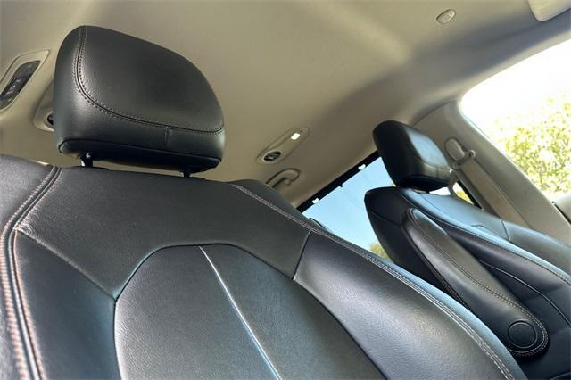 used 2017 Chrysler Pacifica car, priced at $13,567