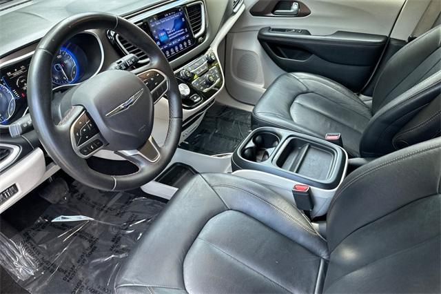 used 2017 Chrysler Pacifica car, priced at $13,567