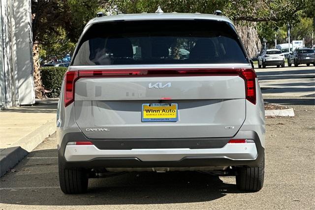 new 2026 Kia Carnival Hybrid car, priced at $45,465