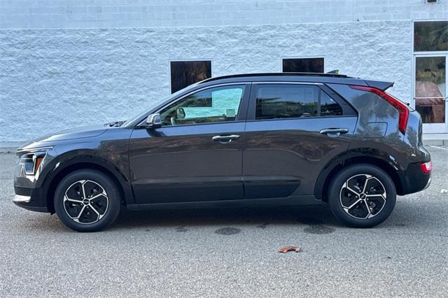 new 2025 Kia Niro car, priced at $34,540