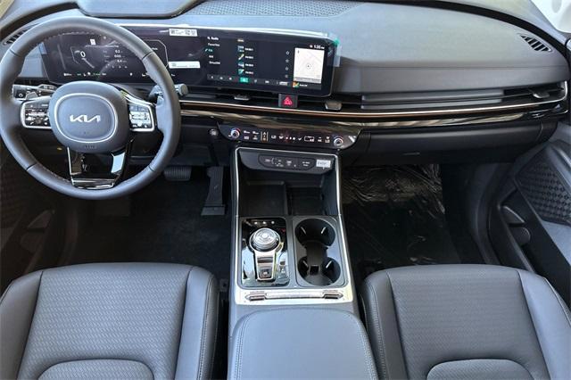 new 2026 Kia Carnival car, priced at $55,285