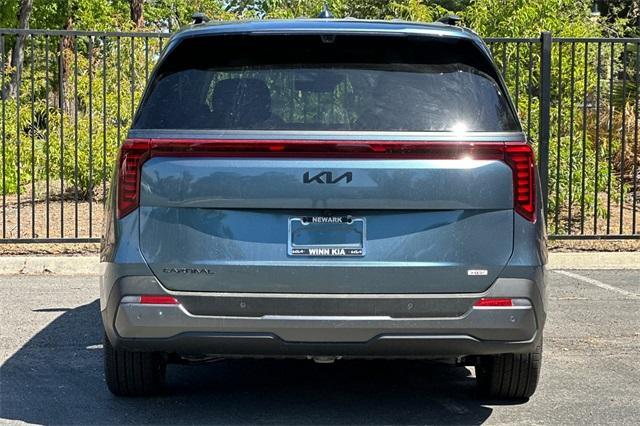 new 2026 Kia Carnival car, priced at $55,285