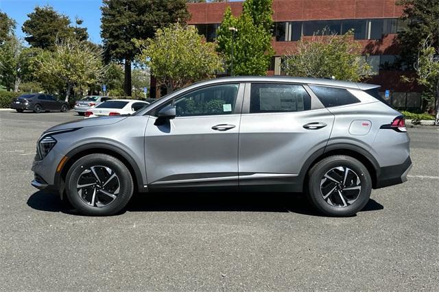 new 2025 Kia Sportage Hybrid car, priced at $30,645