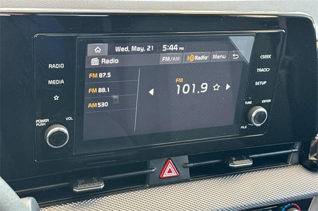 new 2025 Kia Sportage Hybrid car, priced at $30,645