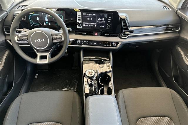 new 2025 Kia Sportage Hybrid car, priced at $30,645