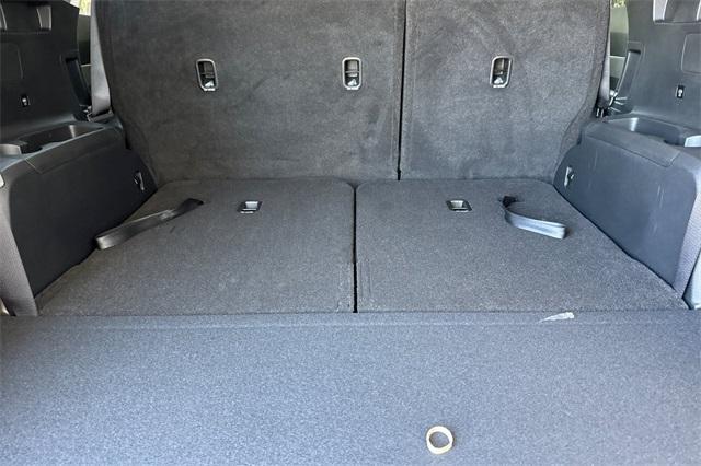 new 2025 Kia Sorento car, priced at $38,385