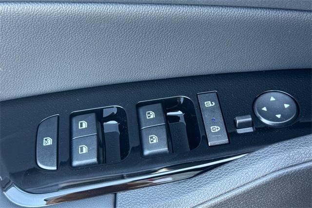 new 2025 Kia Sportage Hybrid car, priced at $39,955