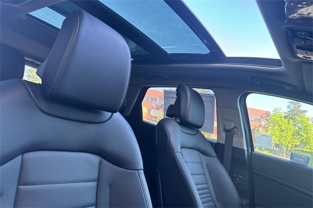 new 2025 Kia Sportage Hybrid car, priced at $39,955