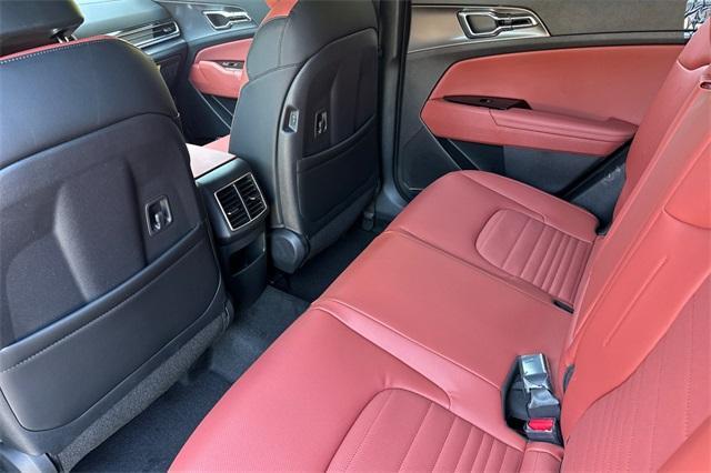 new 2025 Kia Sportage Hybrid car, priced at $40,490