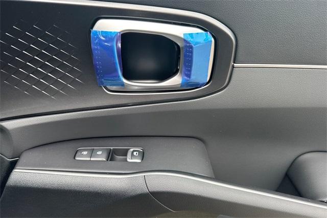 new 2025 Kia Sorento car, priced at $38,645