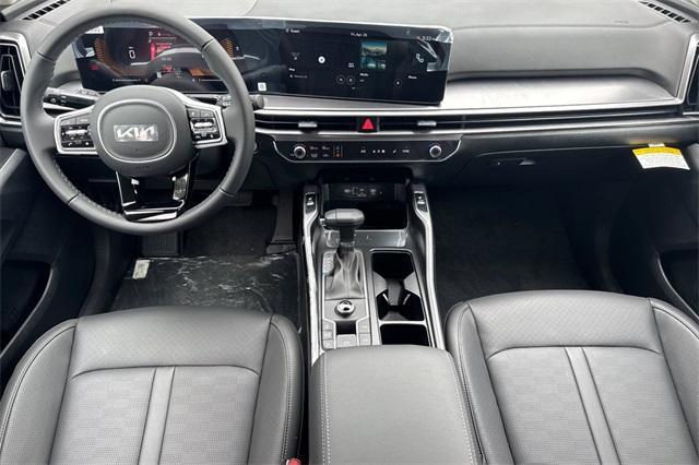 new 2025 Kia Sorento car, priced at $38,645