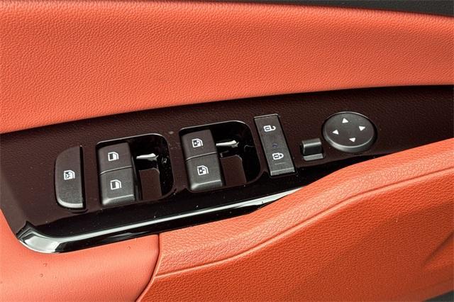 new 2025 Kia Sportage Hybrid car, priced at $40,010