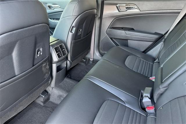 new 2025 Kia Sportage Hybrid car, priced at $39,755