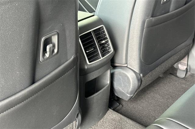 new 2025 Kia Sportage Plug-In Hybrid car, priced at $41,460