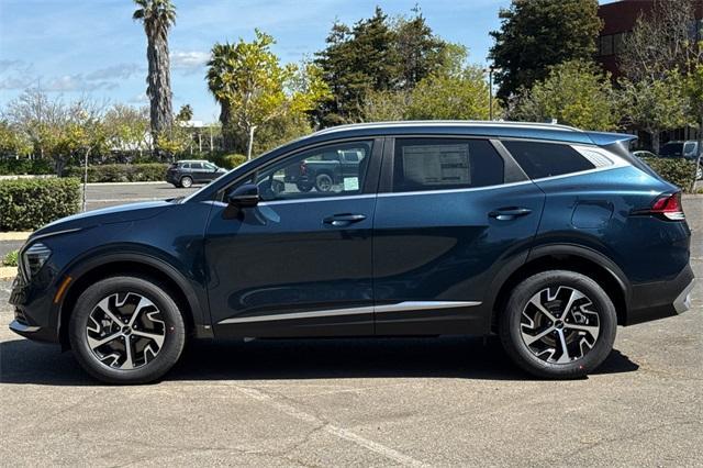 new 2025 Kia Sportage Hybrid car, priced at $34,160