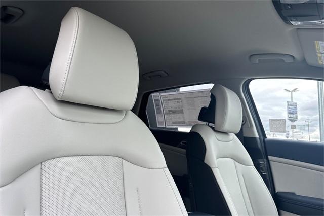 new 2025 Kia Sportage Hybrid car, priced at $34,160
