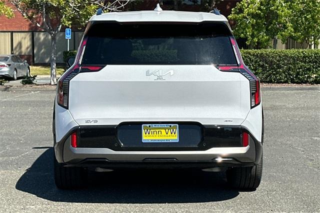 new 2026 Kia EV9 car, priced at $76,515