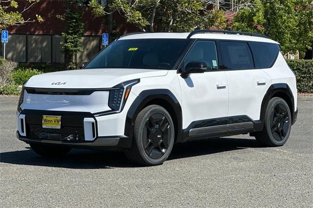 new 2026 Kia EV9 car, priced at $76,515