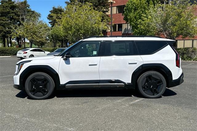new 2026 Kia EV9 car, priced at $76,515