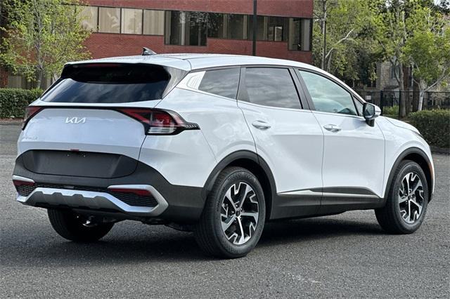 new 2025 Kia Sportage car, priced at $31,475