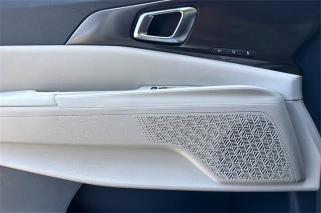 new 2025 Kia Carnival Hybrid car, priced at $50,895