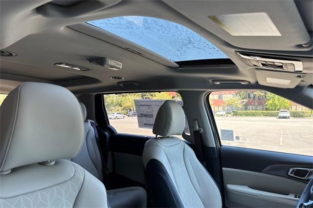 new 2025 Kia Carnival Hybrid car, priced at $50,895