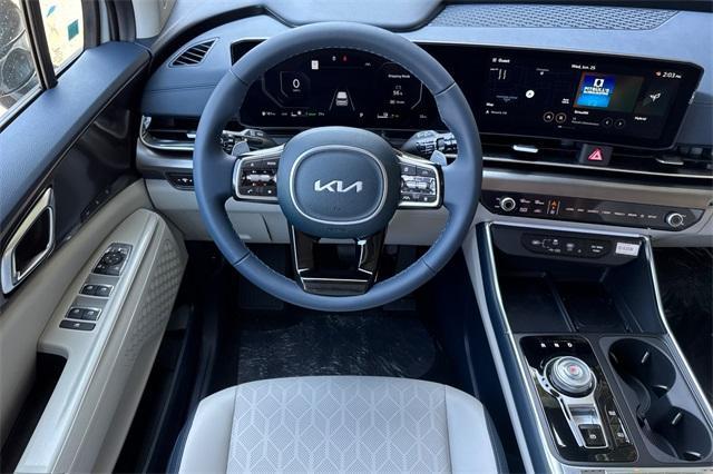 new 2025 Kia Carnival Hybrid car, priced at $50,895