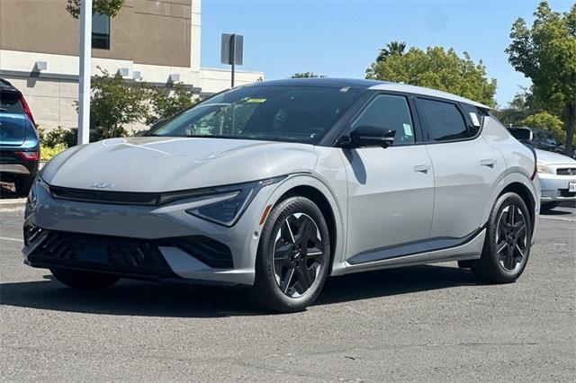 new 2025 Kia EV6 car, priced at $56,115