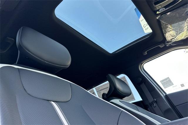 new 2025 Kia EV6 car, priced at $56,115