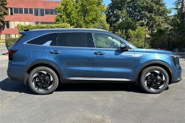 new 2025 Kia Sorento Plug-In Hybrid car, priced at $50,195